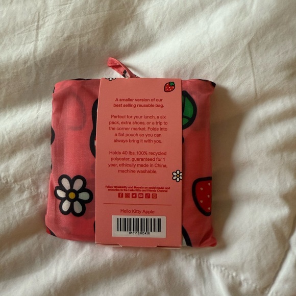 NWT BAGGU X SANRIO BABY REUSABLE IN HELLO KITTY APPLE - Picture 2 of 2